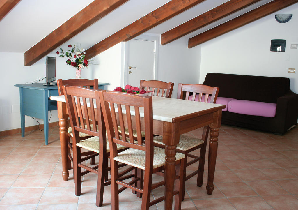 Residence Il Casale 팔리누로 객실 사진