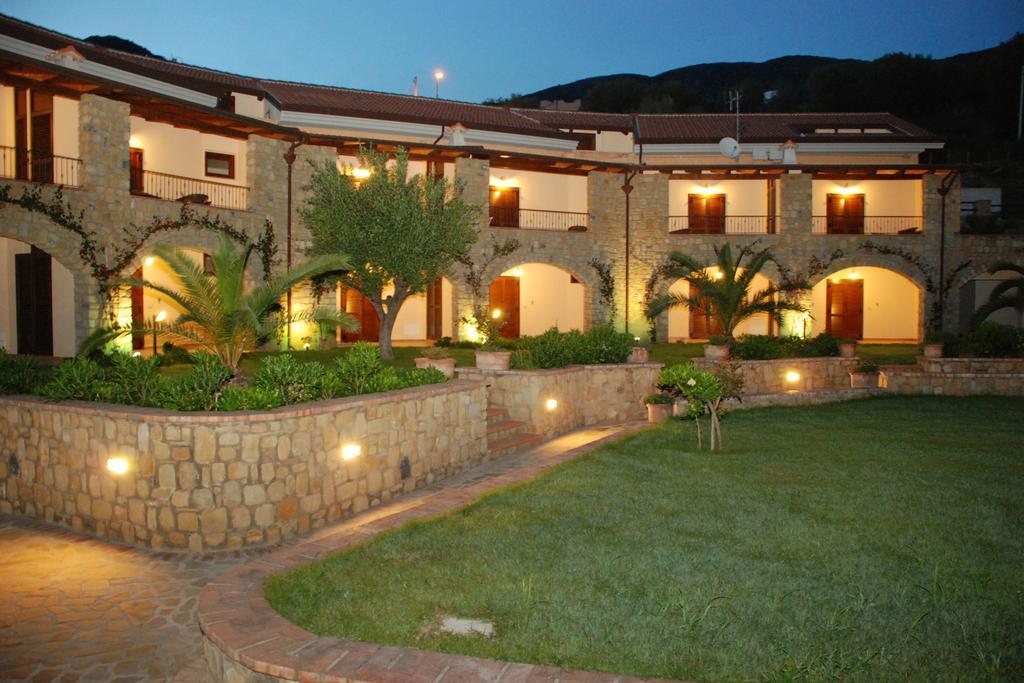 Residence Il Casale 팔리누로 외부 사진